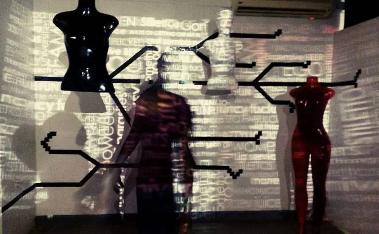 gillianunknown video installation 2016 2